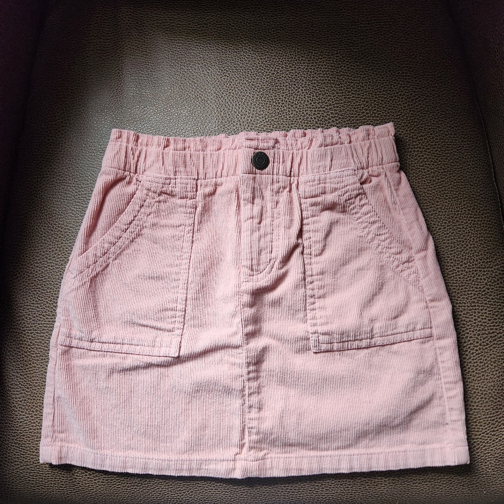 Girls Old Navy Pink Corduroy Skirt Size S (6-7)